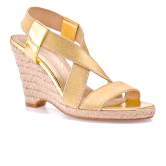 Tahari Shoes - TAHARI Metallic Wedge Sandal. NWOT